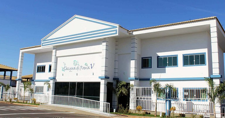 Flats Lacqua diRoma V parque aquático 24h