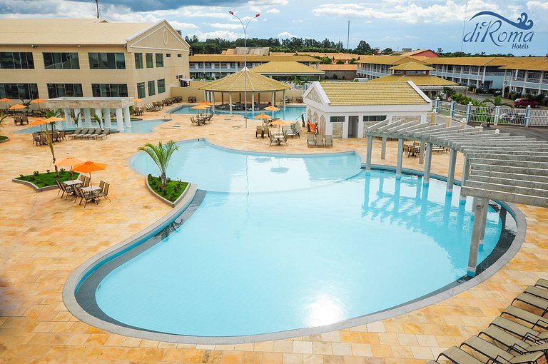 Flats Lacqua diRoma V parque aquático 24h